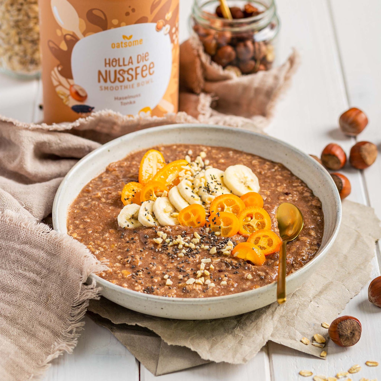 Angerichtete Smoothie Bowl - Holla die Nussfee