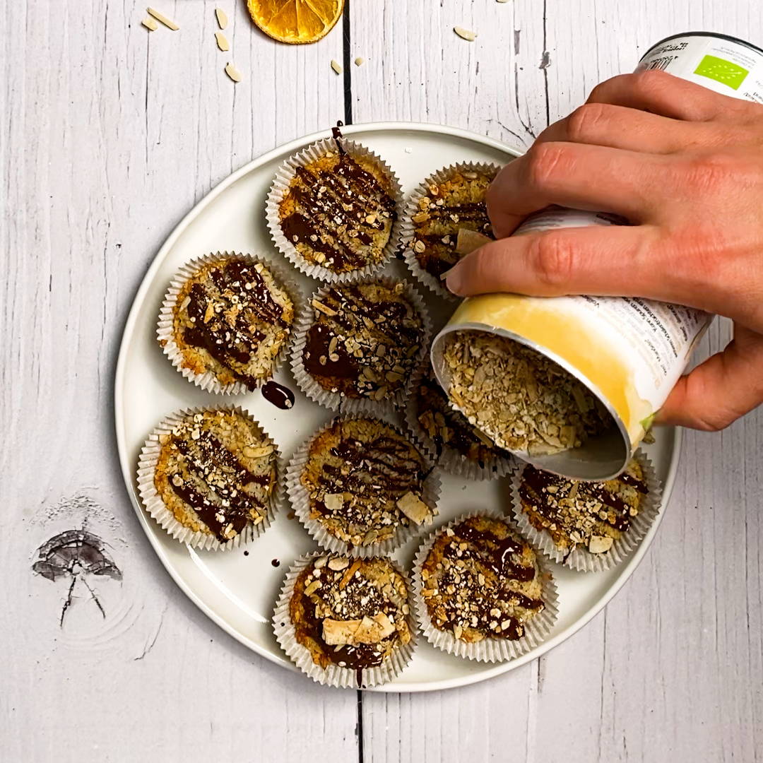 Rezeptidee - Kokos-Bananen-Makronen – Oatsome GmbH Rezeptidee - Kokos-Bananen-Makronen – Oatsome GmbH